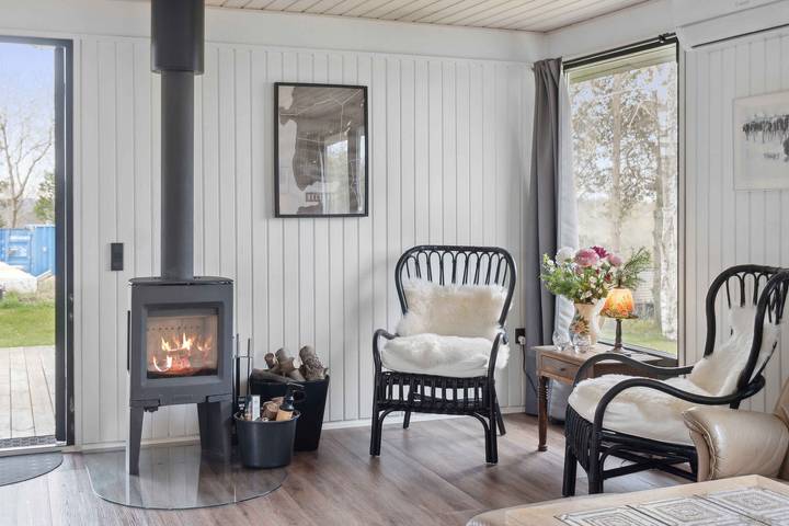 Ferienhaus für 6 Personen, mit Terrasse und Garten sowie Seeblick und Ausblick in Vellerup - 4