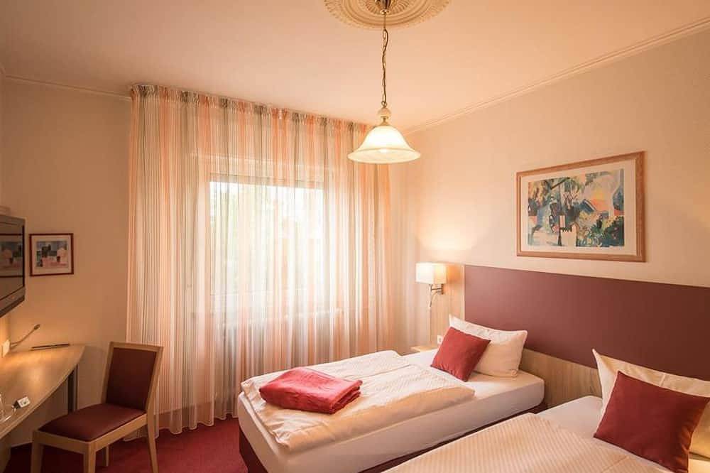 Doppelzimmer Dusche/Wc - Hotel-Restaurant Leander in Bitburg, Eifelkreis Bitburg-Prüm