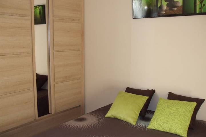 Ferienwohnung für 2 Personen, mit Pool in Castellane - 2