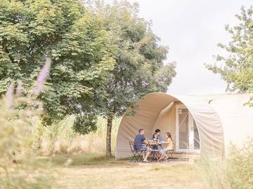 Lodge for 4 People in Chauché, La Roche-sur-Yon region, Photo 1