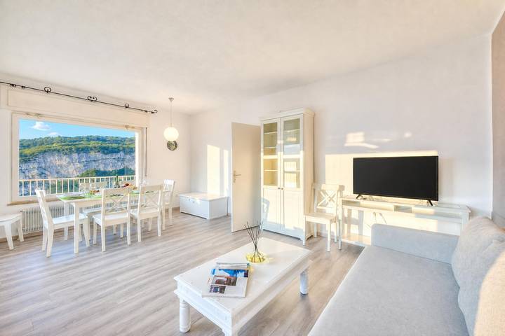 Ferienhaus für 8 Personen, mit Seeblick und Terrasse sowie Pool, mit Haustier in Trentino-Südtirol - 4