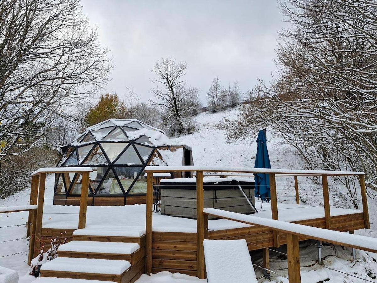 Bulle de printemps in Mandailles-Saint-Julien, Région d'Aurillac