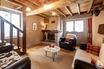 Gîte pour 5 personnes, avec jardin et terrasse ainsi que sauna et jacuzzi à Arrens-Marsous