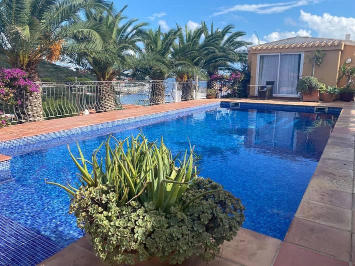 Casa rural para 8 personas, con Balcón y Terraza además de Jardín y Piscina en Maó - 2