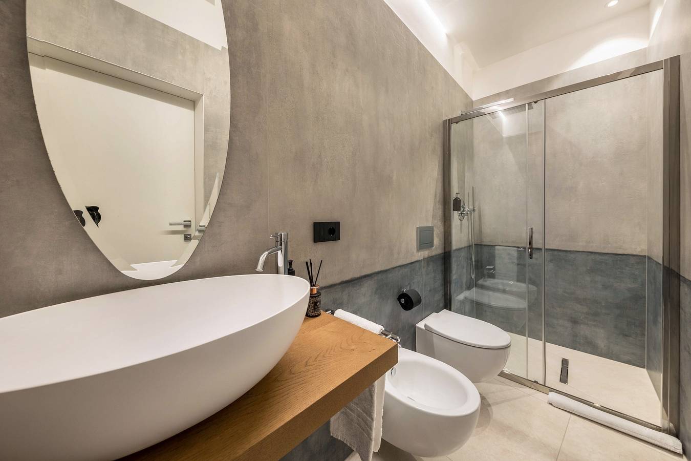 Geheel appartement, Appartement 'App 202 Palazzo Cavour' met uitzicht op de bergen, Wifi en airconditioning in Centro-Piani-Rencio, Bozen