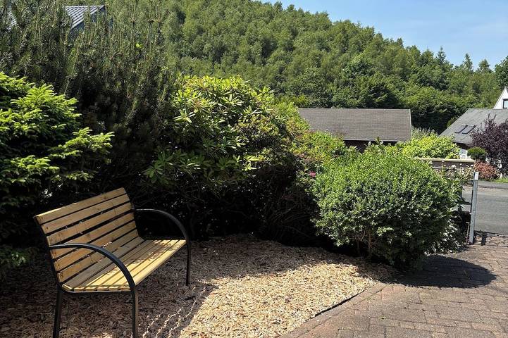 Ganze Wohnung, Naturnah - Schnittchens Ferienwohnung am Rothaarsteig in Wilnsdorf, Kreis Siegen-Wittgenstein