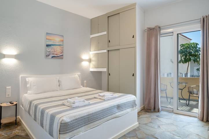 Location de vacances pour 3 personnes, animaux acceptés à Porto Heli