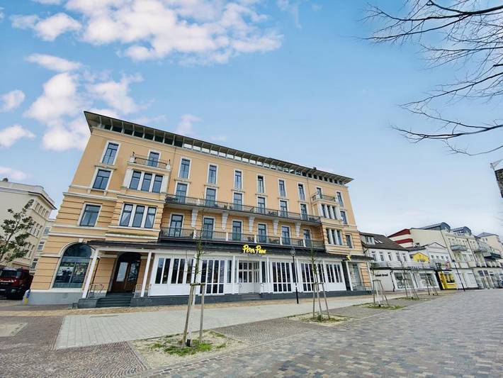Ferienwohnung für 4 Personen, mit Meerblick und Balkon/Terrasse sowie Balkon, kinderfreundlich in Rostock - 2