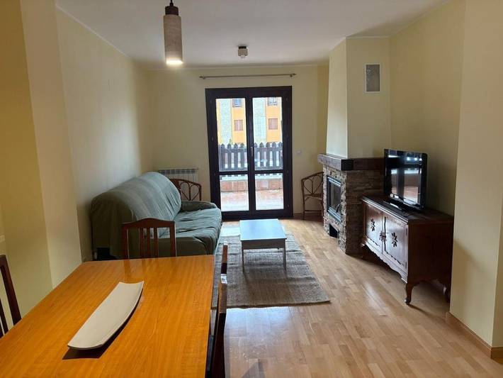 Gîte pour 5 personnes, avec vue ainsi que terrasse et piscine à Panticosa - 2