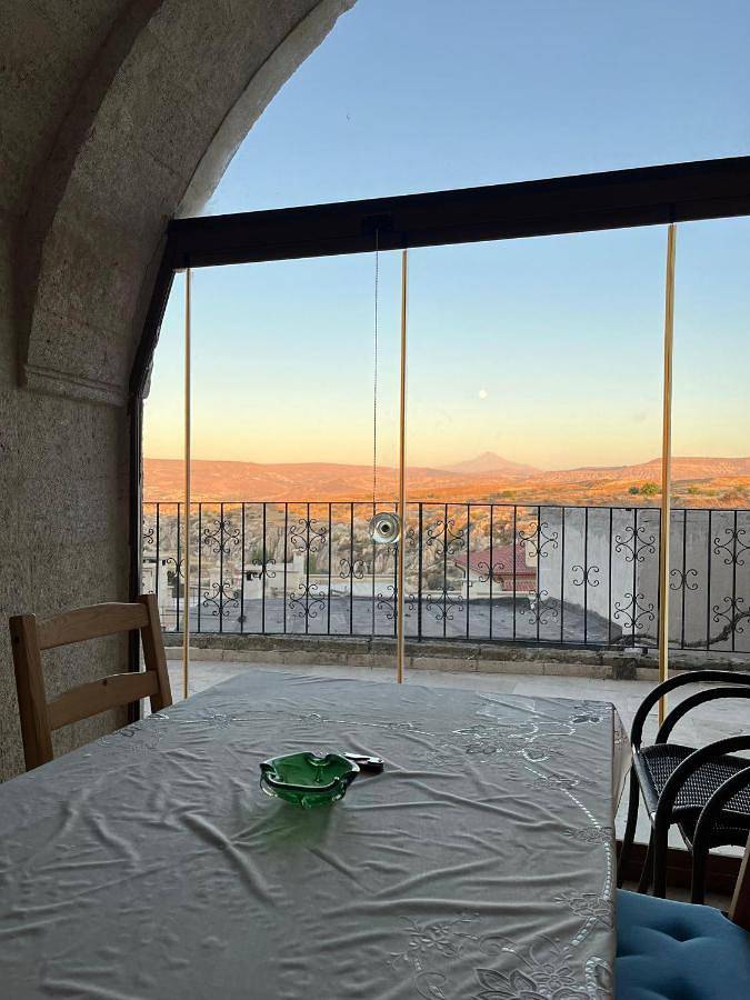 Aparthotel para 4 personas, con vistas además de balcón y jardín - 1