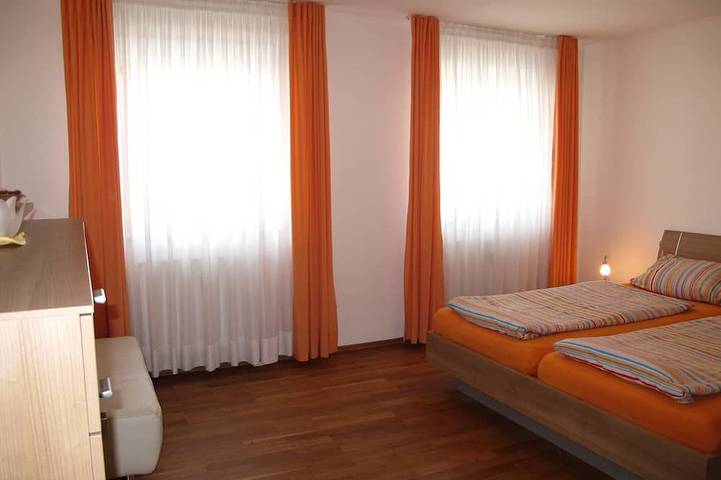 Ferienwohnung für 2 Personen, mit Balkon und Garten in Altötting - 2