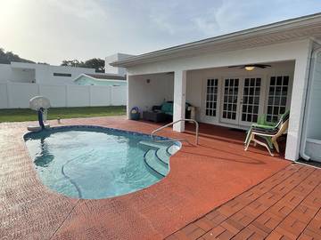 Vacation Home for 6 Guests in Sarasota Heights, Sarasota, Picture 3