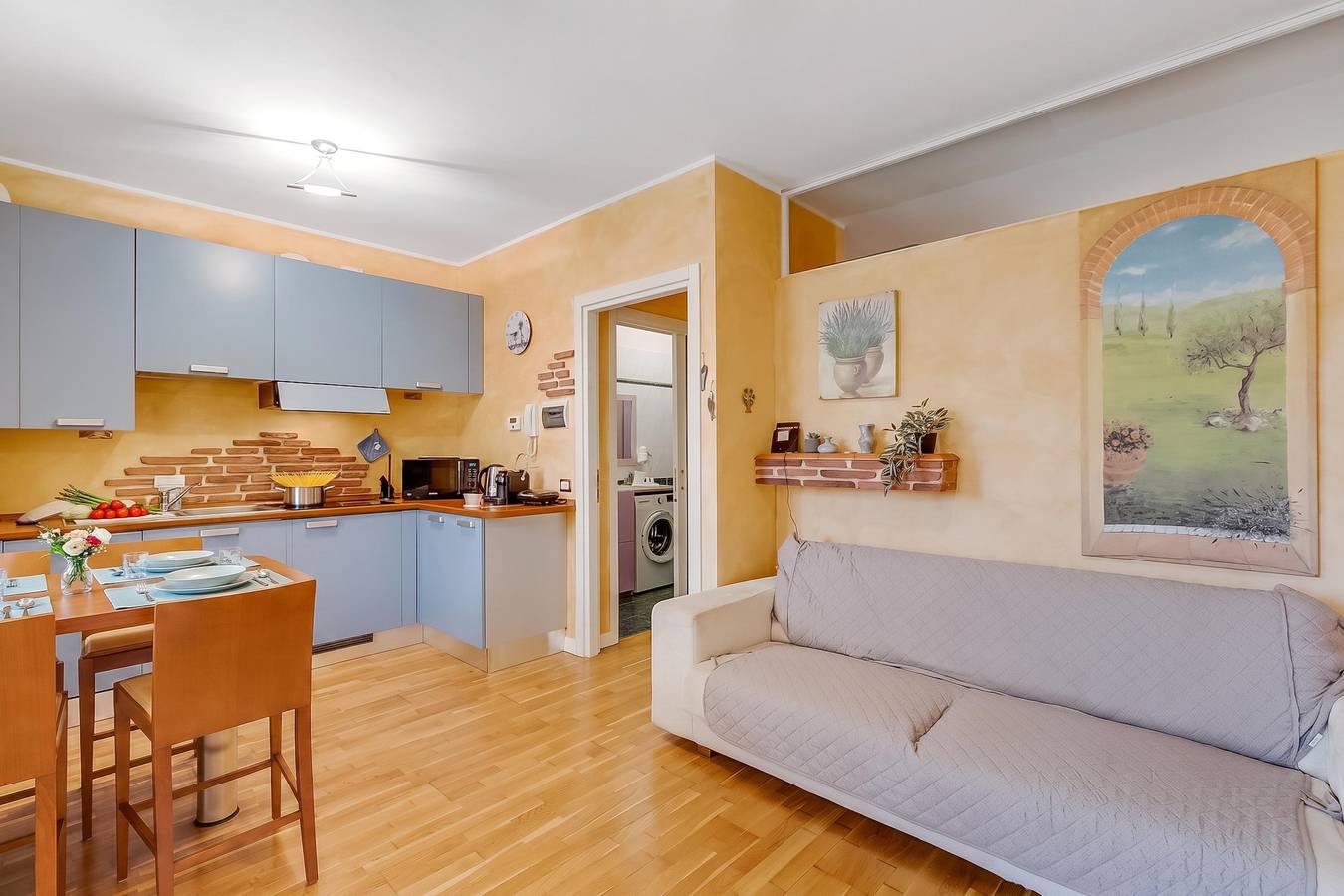 Appartement entier, Sole Retreat: Shared Pool, garden&park in Salò, Montagnes autour du lac de Garde