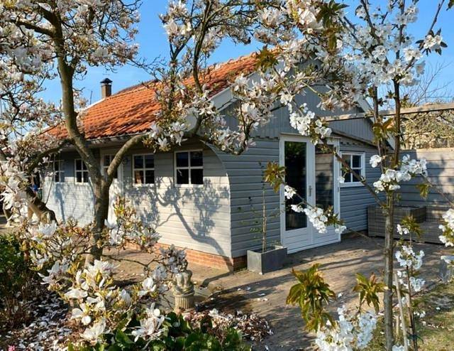 Vakantieappartement voor 2 personen, with Terras and Tuin as well as Uitzicht in Medemblik