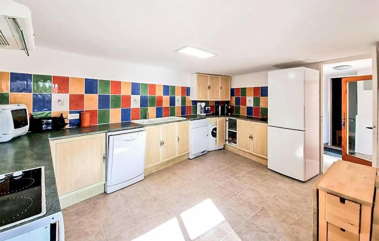 Location de vacances pour 9 personnes, avec terrasse et piscine, animaux acceptés à Taulis - 4
