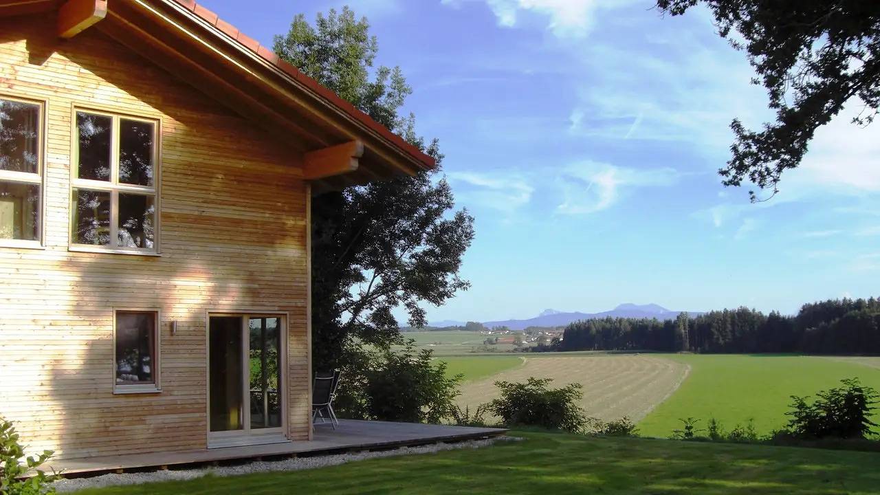 Ganze Ferienwohnung, Ferienwohnung für 6 Personen (90 m²) in Traunwalchen in Traunreut, Landkreis Traunstein