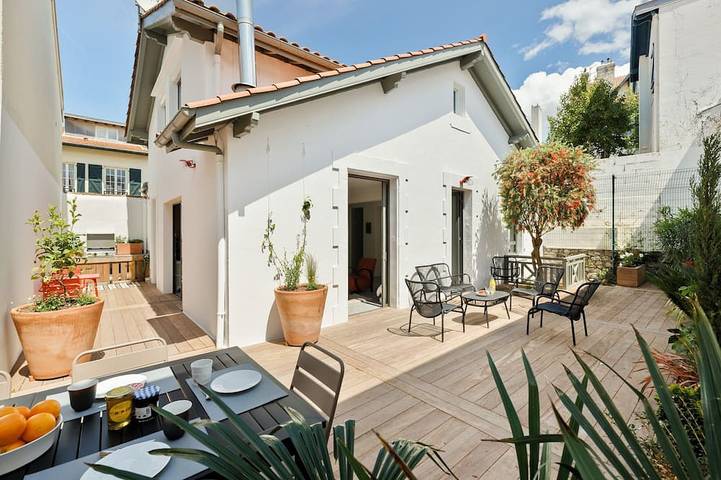 Location de vacances pour 4 personnes, avec terrasse dans Le Bellevue (Biarritz)