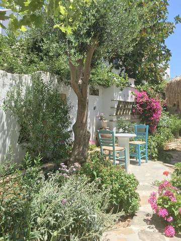 Maison d’hôte pour 2 personnes, avec balcon et jardin dans Tinos