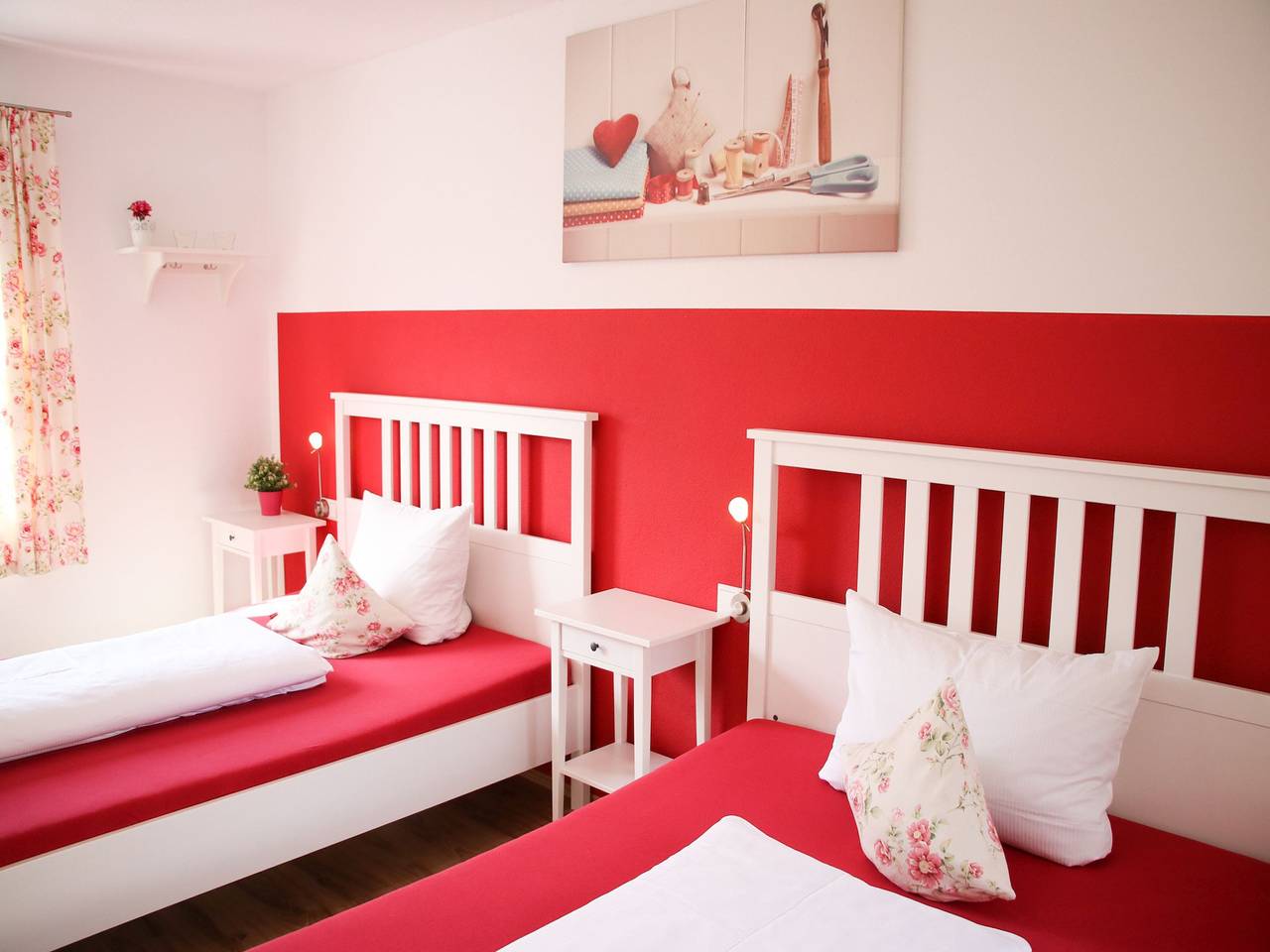 Ferienhaus zum Schneiderlein - Ferienhaus "Zum Schneiderlein", 180qm, Garten, 5 Schlafzimmer, max. 17 Personen in Hayingen, Neckar-Alb