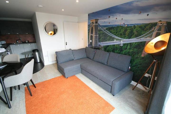 Villa for 4 people in Bristol