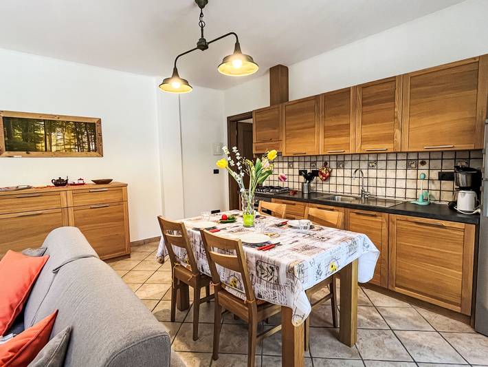 Ferienwohnung für 4 Personen, mit Ausblick und Balkon sowie Garten in Savona - 3