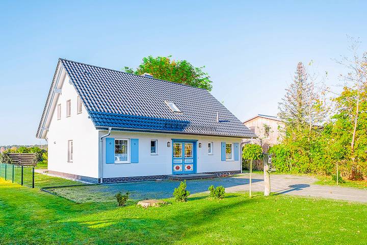 Ferienwohnung für 5 Personen, mit Terrasse und Garten