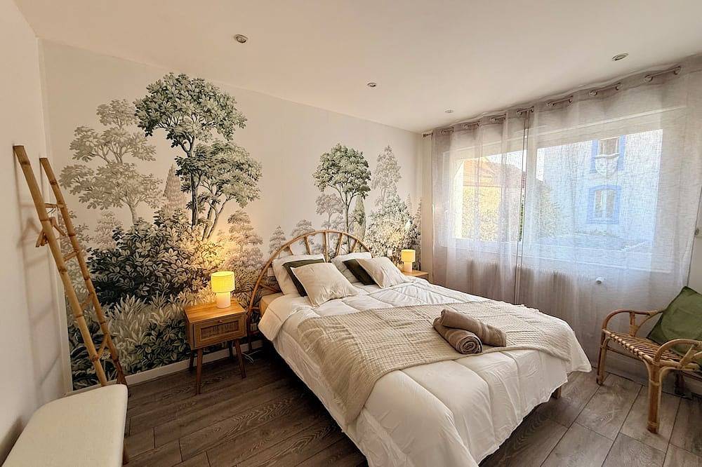 Ganze Wohnung, L'Aparté - 2 Schlafzimmer, Terrasse, Parkplatz, nahe Innenstadt—perfekt für Familie oder Freunde in Vesoul, Haute-Saône