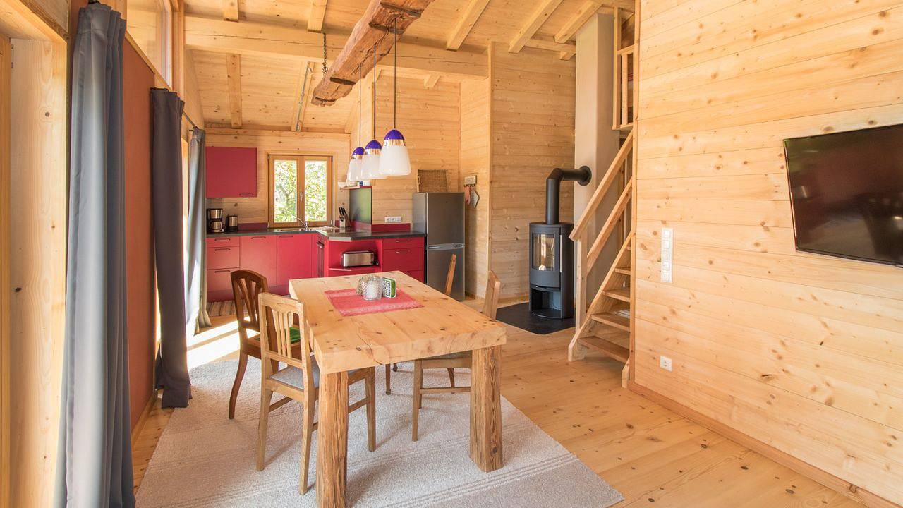 Ganze Ferienwohnung, Ferienwohnung für 2 Personen (40 m²) in Riedering in Riedering, Landkreis Rosenheim