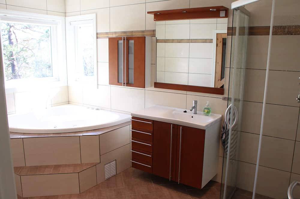 Great cabin in a central location in Tvedestrand