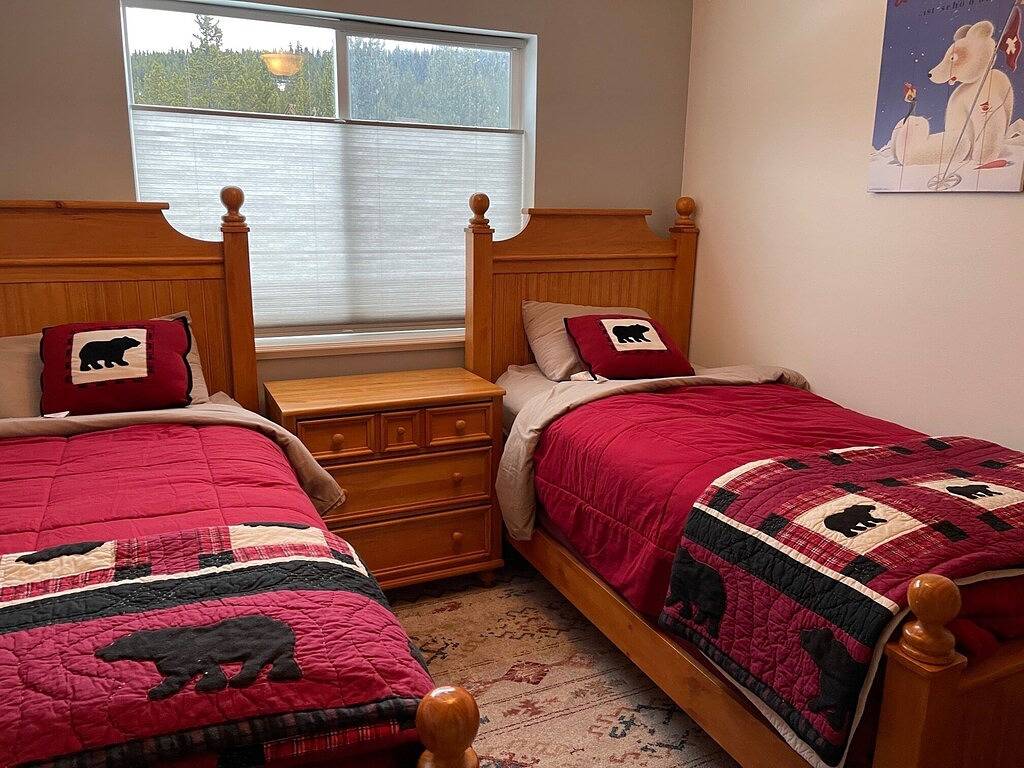 Ganze Wohnung, Cozy Condo Located Minutes from the Biggest Skiing in America in Big Sky Mountain Village, Big Sky