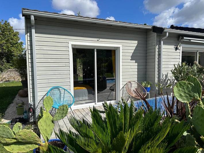 Gîte pour 3 personnes, avec Terrasse et Jardin ainsi que Piscine et Vue à Poitiers - 4