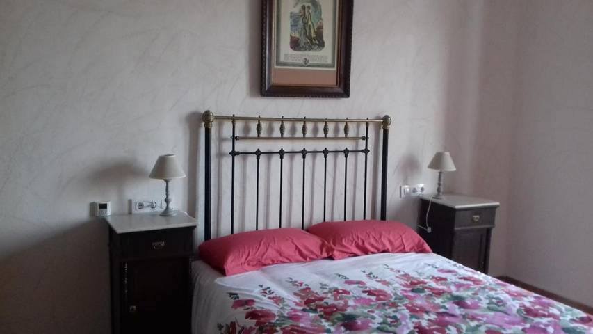 Casa rural para 3 personas, con Terraza y Jardín además de Piscina y Vistas en Constantina - 4