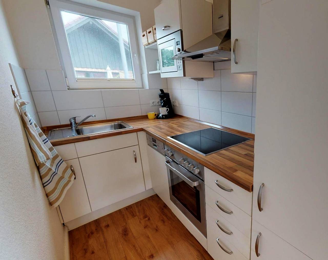 Strandnahes Haus für 6 Personen und Hund mit Sauna, Kamin, Garten und Terrasse in Südstrand Pelzerhaken, Ostholstein