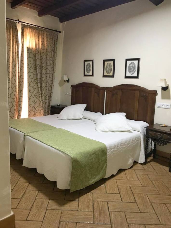 Aparthotel para 6 personas, con terraza y piscina - 1