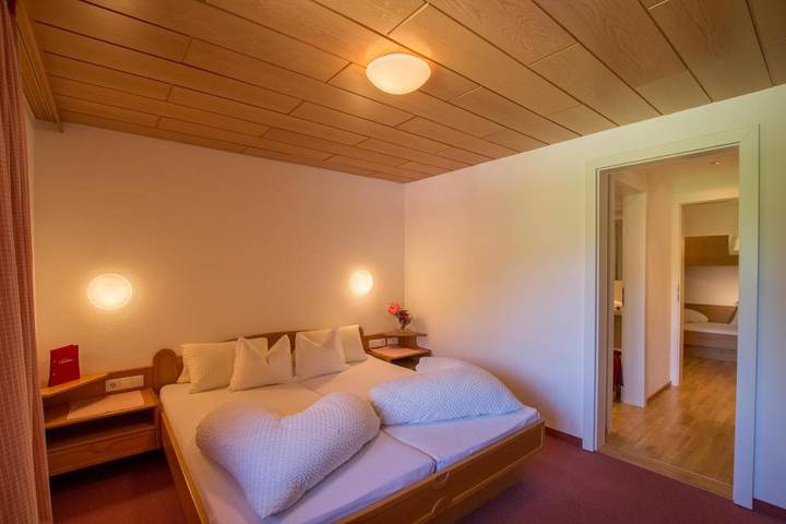 B&b für 3 Personen, mit Balkon und Terrasse sowie Garten und Pool in Silvretta Montafon - 2