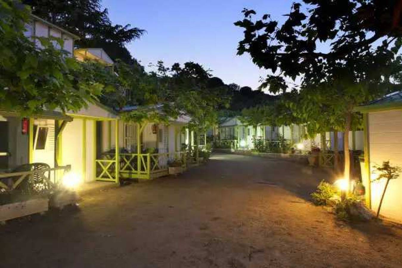 Camping 3 étoiles - Piscine  - eecbbi in Calella, Costa del Maresme