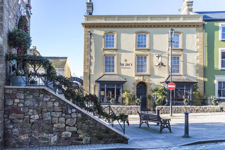Holiday rental for 2 people, with garden and terrace, with pets in Narberth