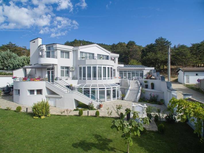 Villa pour 23 personnes, avec piscine ainsi que balcon et vue en Bulgarie - 3