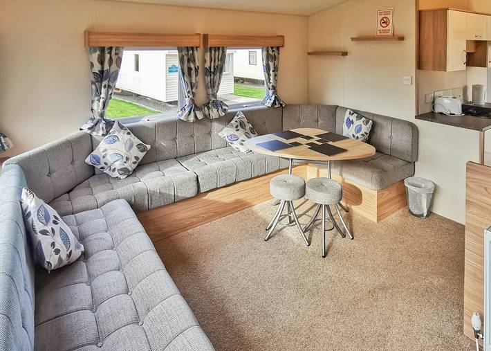 Caravan for 4 people in Pembrokeshire