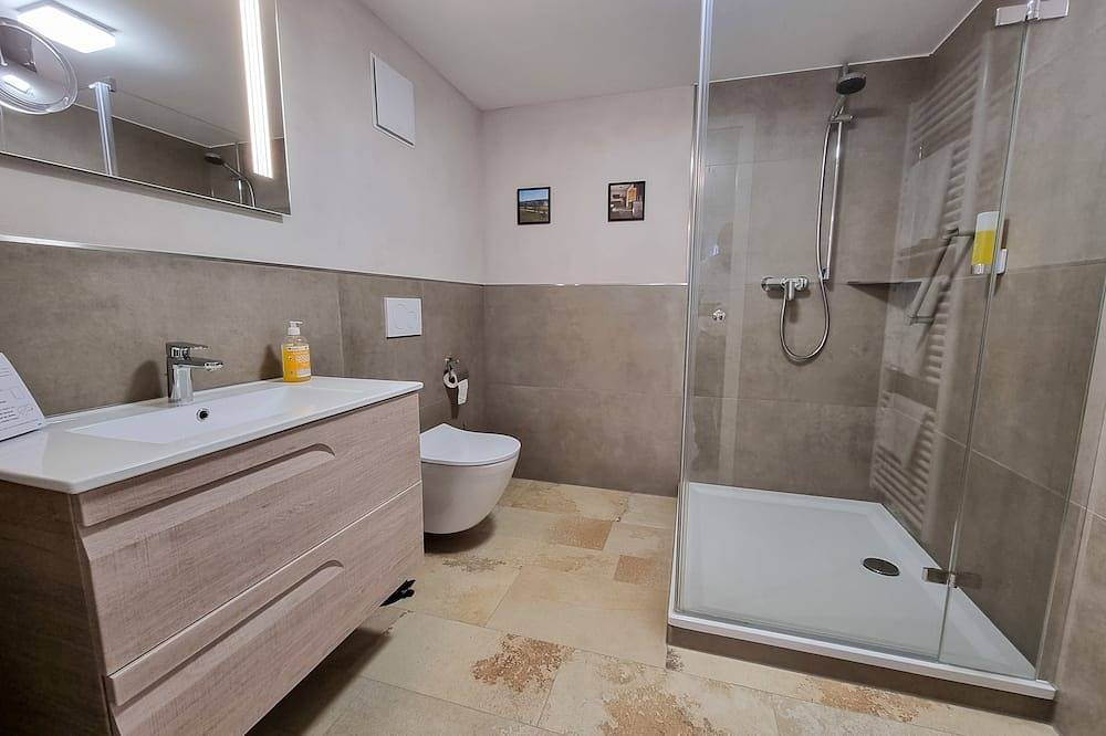 Ganze Wohnung, Apartment (52qm) mit Deckenbalken in Muhr am See, Fränkisches Seenland
