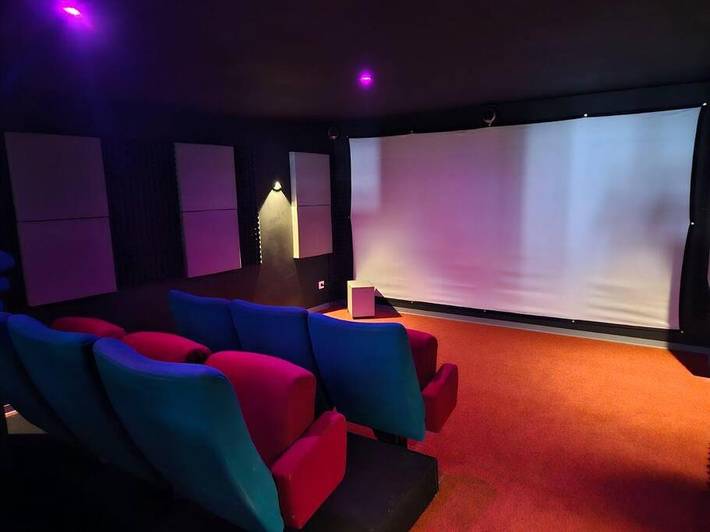 Location de vacances pour 12 personnes, avec piscine ainsi que jardin et vue à la Plaine des Cafres