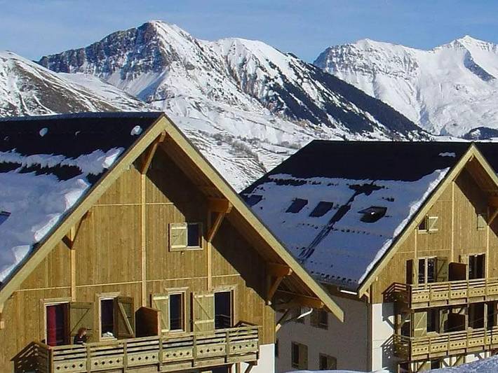 Camping pour 4 personnes, avec Bassin pour enfant en Savoie