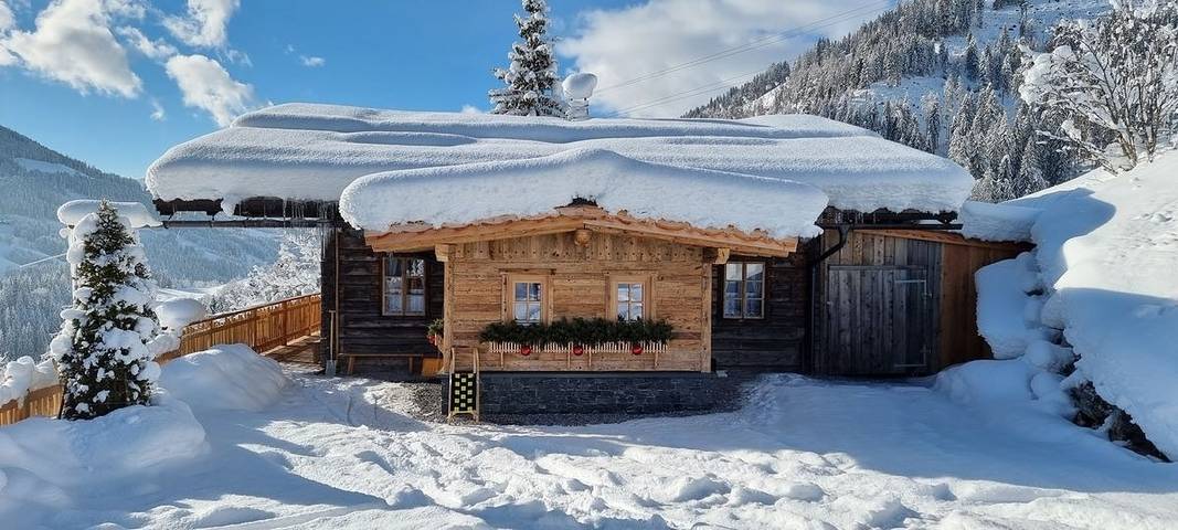 Ferienhaus für 16 Personen, mit Whirlpool und Terrasse sowie Sauna in Bischofshofen