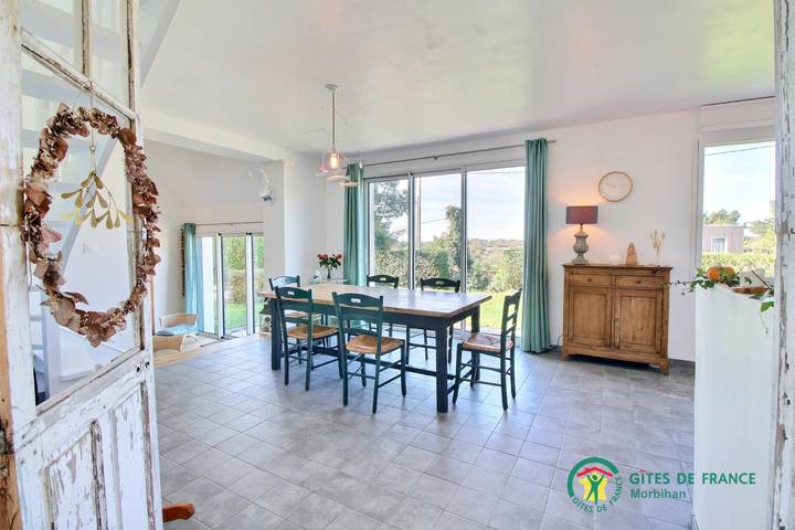 Gîte pour 8 personnes, avec terrasse et jardin à Sarzeau - 2