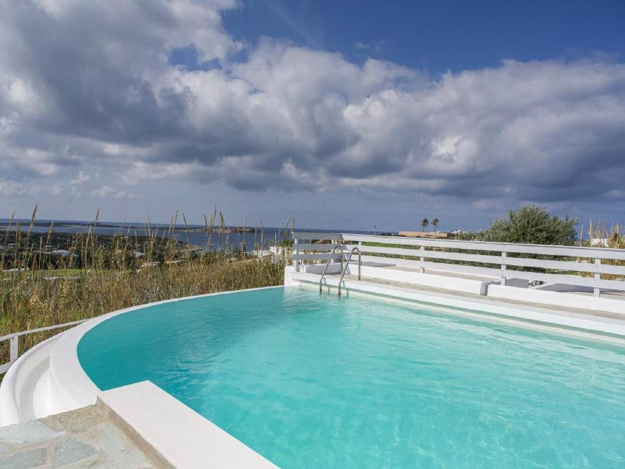 Luxury Paros Villa Residence| Casa Loux | 10 Bedrooms | Stunning Sea Views | Ideal for Large Groups | Agia Irini in Sarakiniko, Paros