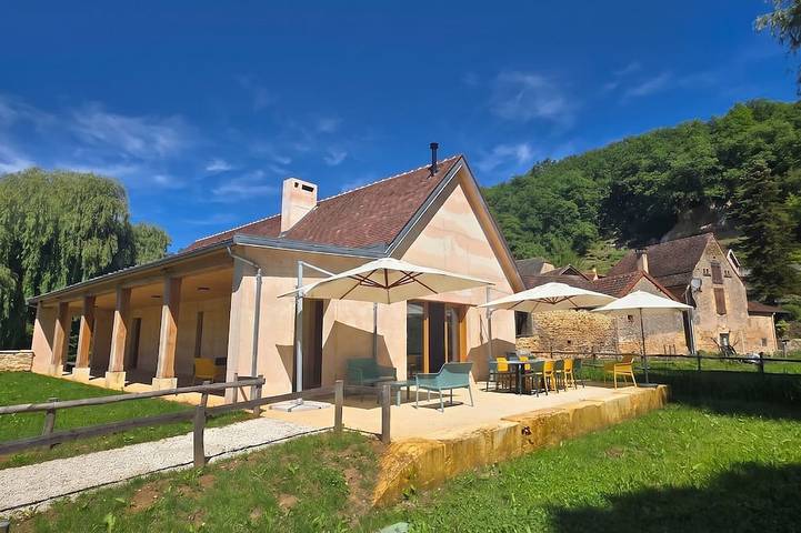 Location de vacances pour 14 personnes à Valojoulx