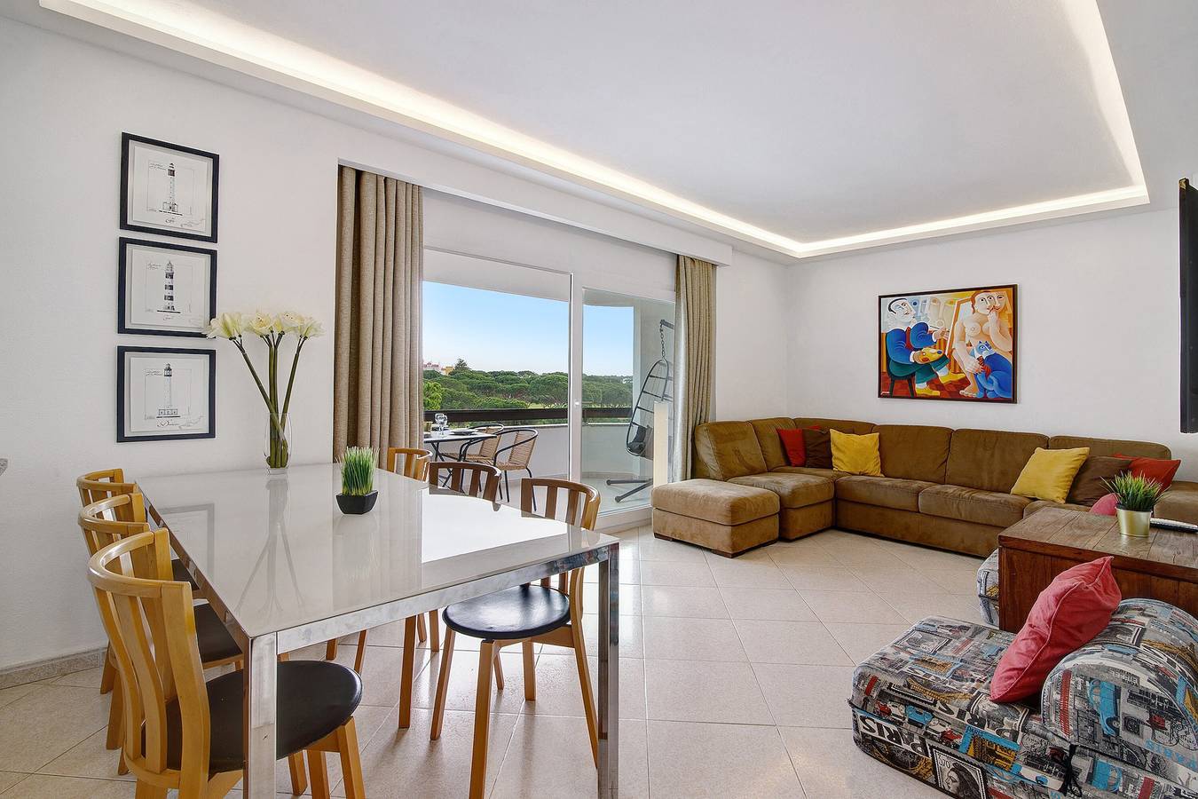 Appartement entier, Appartement 'Golf y Mar - T2' avec Piscine Partagée, Wi-Fi et Climatisation in Vilamoura, Quarteira