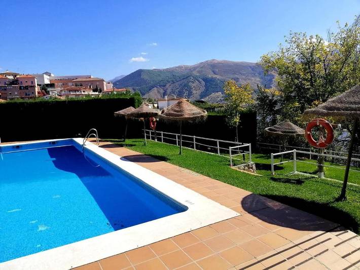 Apartamento de vacaciones para 2 personas, con piscina además de vistas y jardín - 1