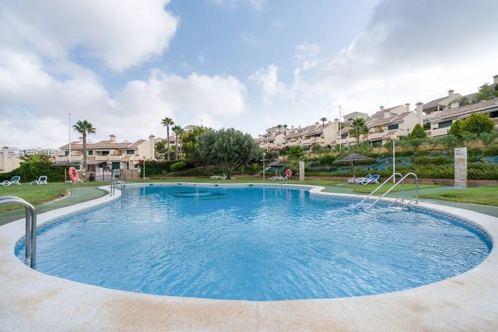 Maison de vacances pour 5 personnes, avec Balcon ainsi que Jardin et Bassin pour enfant à Orihuela
