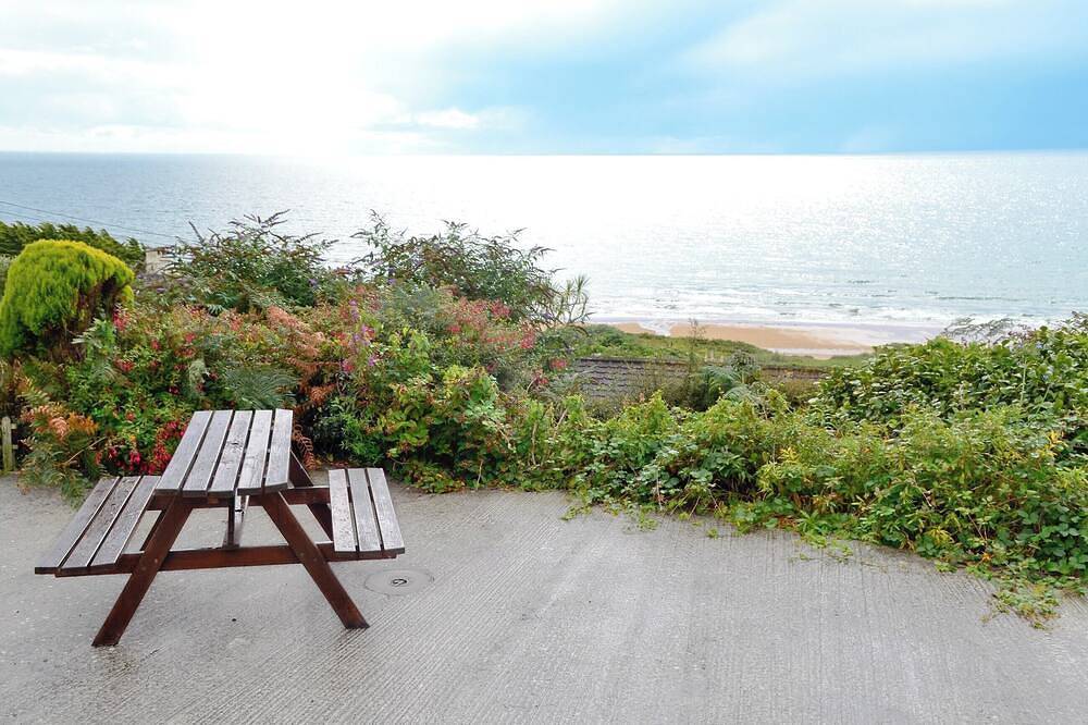 3 bedroom accommodation in Praa Sands, Penzance in Praa Sands, Cornwall